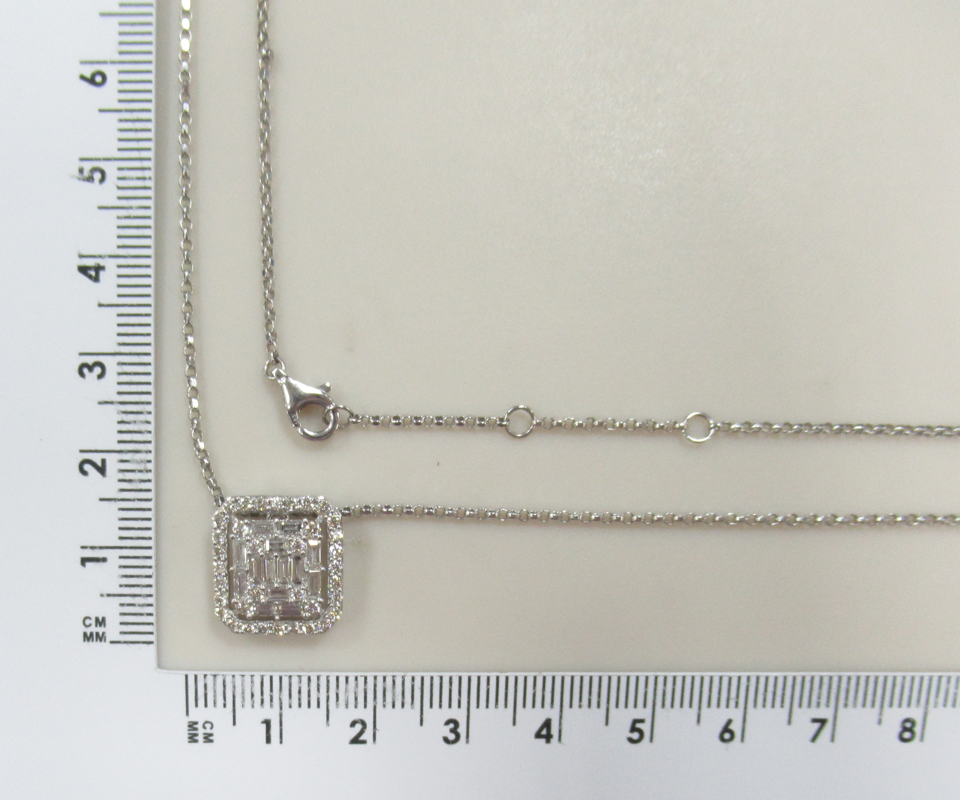 10711-000145 Колье (Au 585)